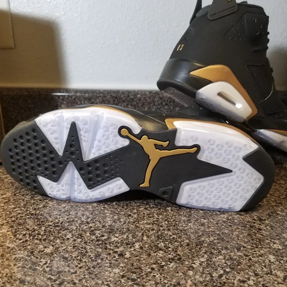 Nike Air Jordan Retro VI 6 DMP 2020 Metallic Gold Black CT4954-007 - Size 12 DS - Picture 4 of 6